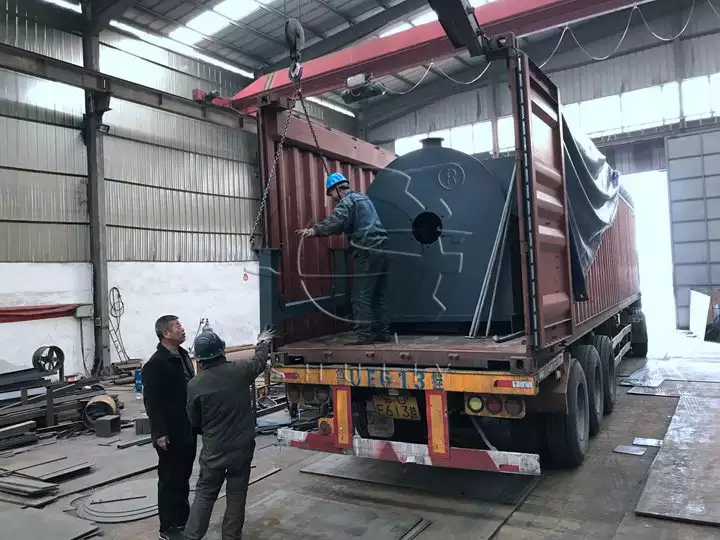 Машина непрерывного производства древесного угля отправлена ​​в Великобританию