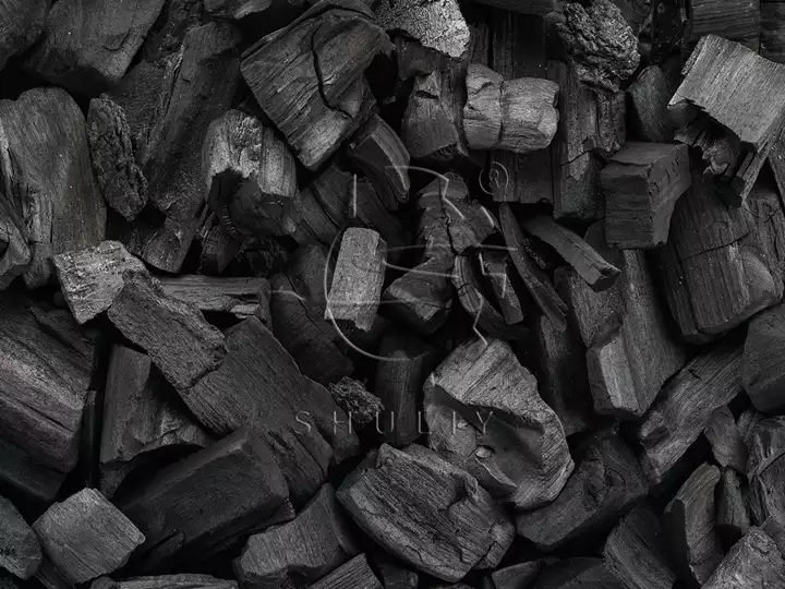 charbon de bois en morceaux