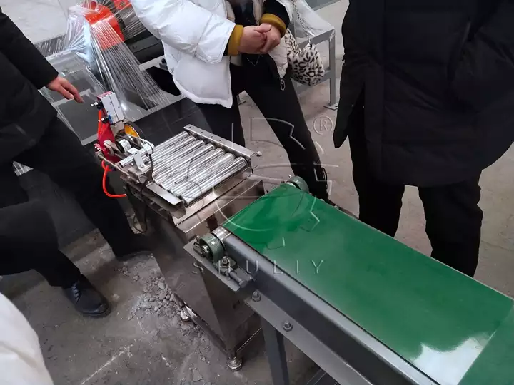 meter charcoal cutting machine