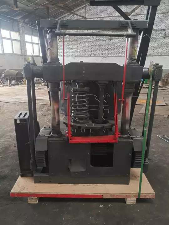 машина для производства сотовых брикетов