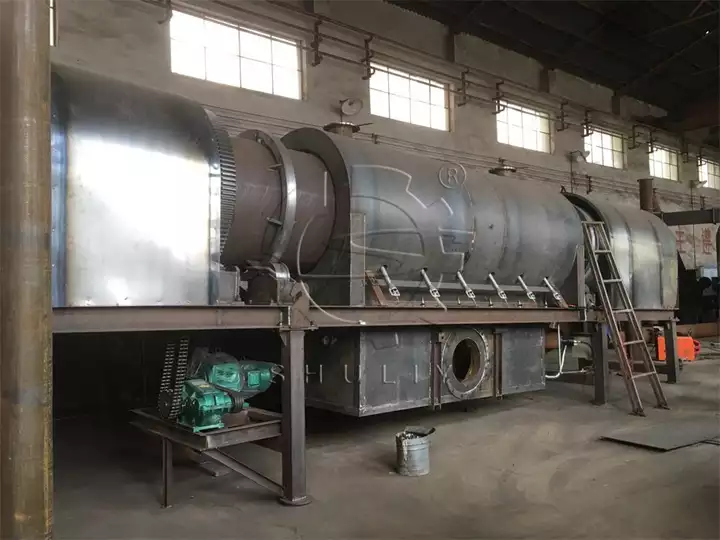 máquina de carbón de madera