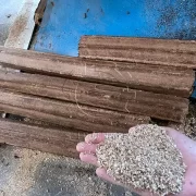 briquetes de biomassa