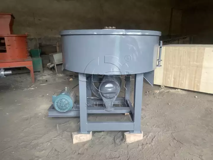charcoal powder grinding machine