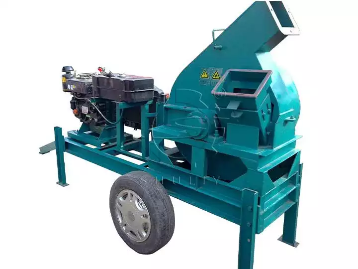 Small disc wood chipper for mass wood chips making