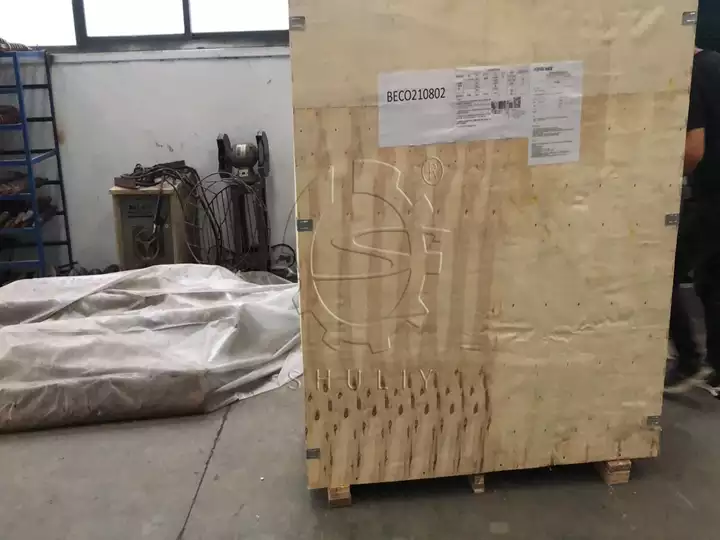 Машина для производства древесных брикетов готова к отправке