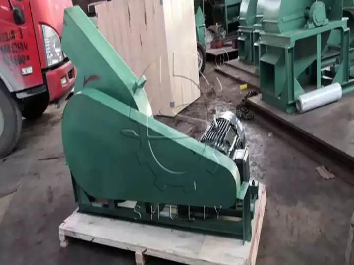 small wood chipper package